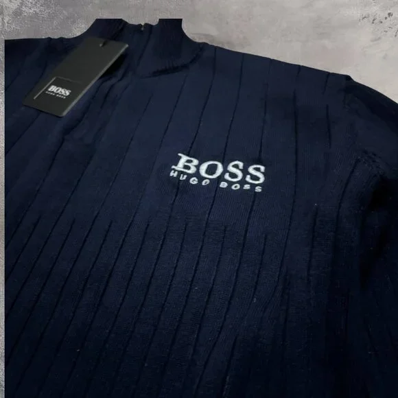 HUGO BOSS MEN'S HALF-ZIP SWEATER IN CLASSIC NAVY BLUE